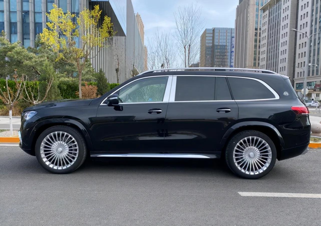 Landing 5 million! The new generation of Maybach GLS600 port real shot, the back row does not lose to Elfa